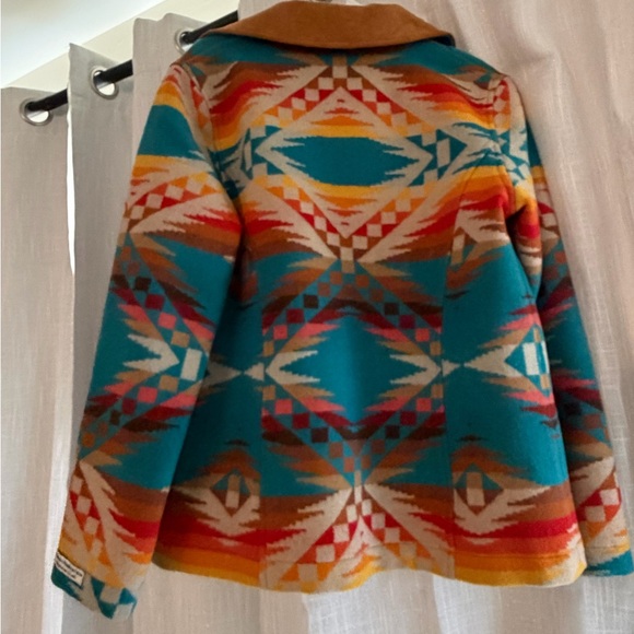 Pendleton Multicolor Geometric Jacket - Picture 2 of 3